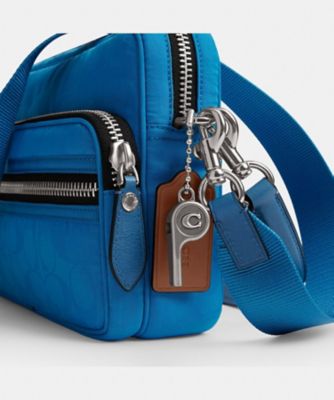 COACH（コーチ）マルチカラー クロスボディバッグ｜シグネチャー×ブルー ダコタ クロスボディ バッグ・シグネチャー ナイロン | COACH/コーチ